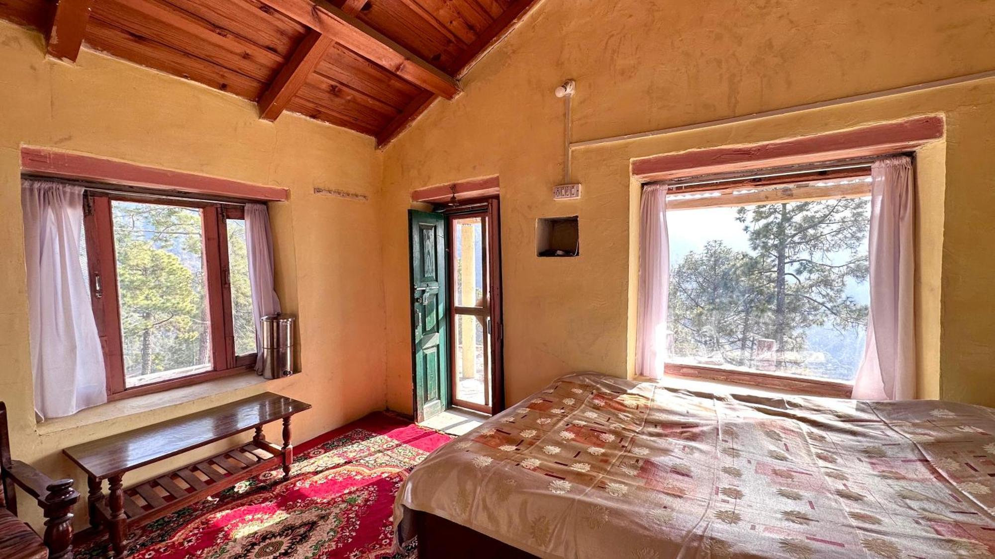 Joshi Cottage Бинсар Экстерьер фото