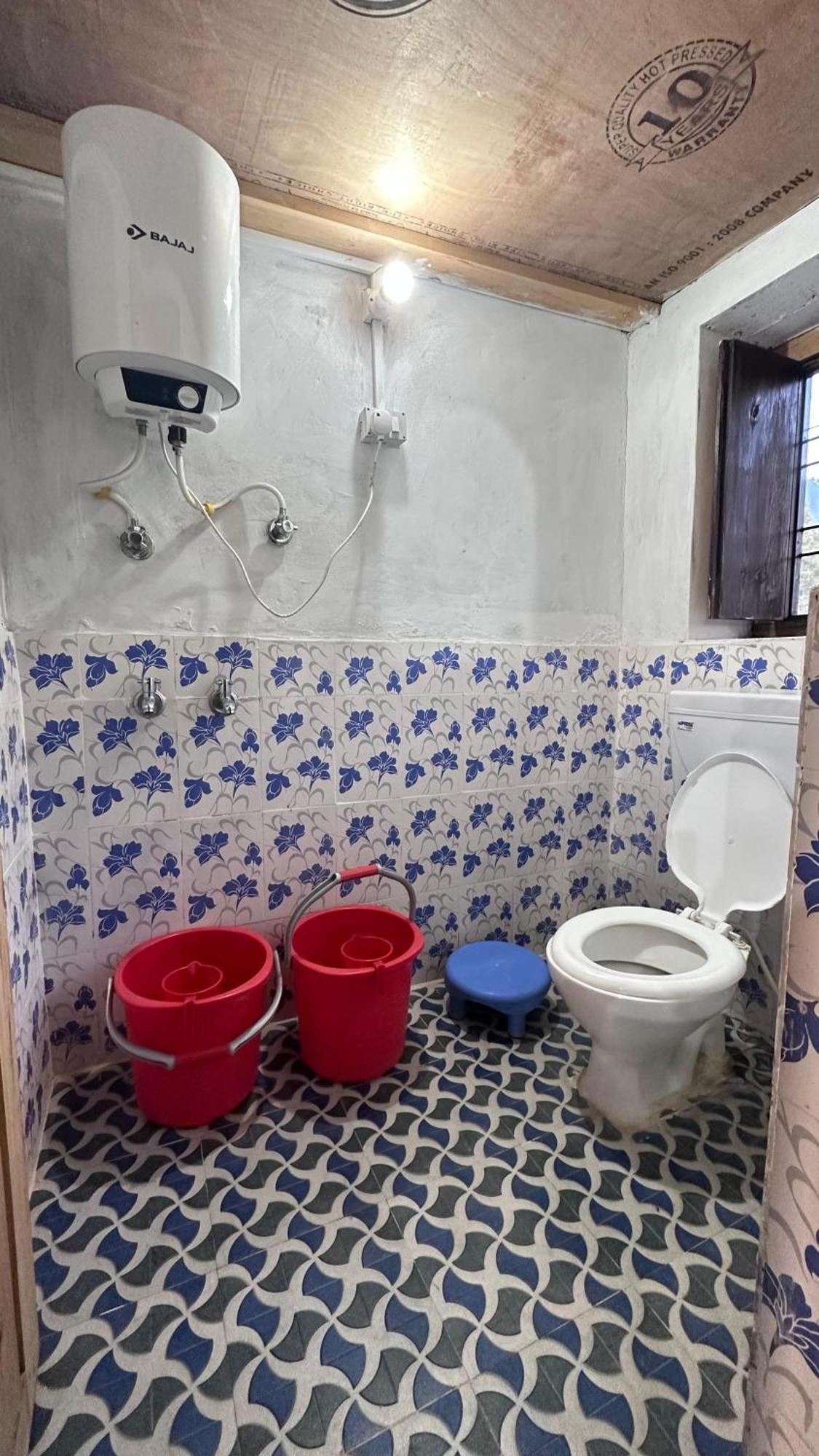 Joshi Cottage Бинсар Экстерьер фото
